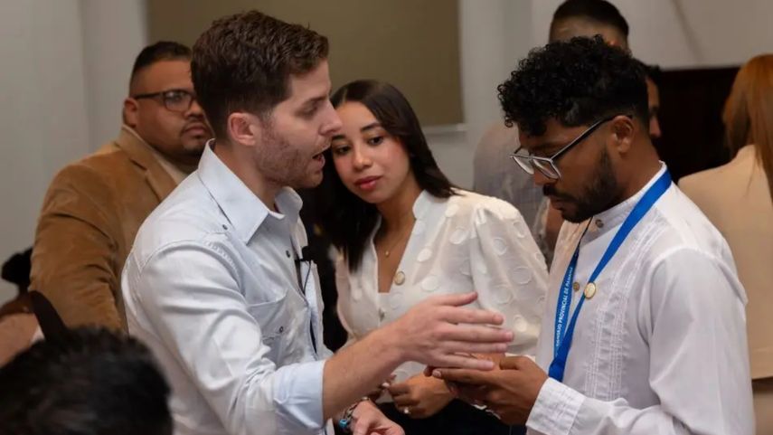 Alcalde Mayer Mizrachi trabajará en equipo con Juntas Comunales