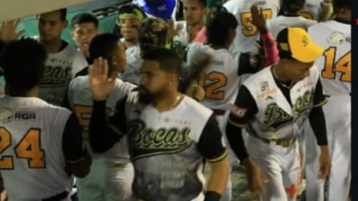 Bocas del Toro pega primero en la final del Béisbol Mayor. Bocas del Toro pega primero en la final del Béisbol Mayor.