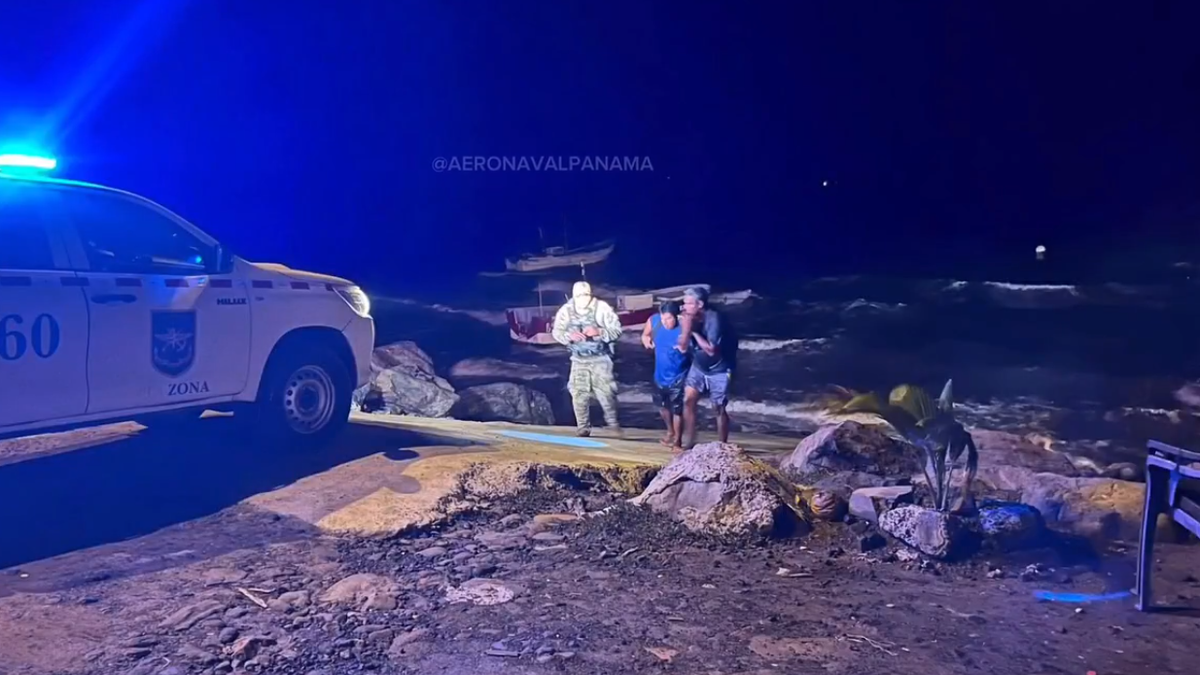 SENAN rescata a dos personas de embarcación SENAN rescata a dos personas de embarcación