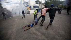En Haití comienzan a reabrir negocios y oficinas