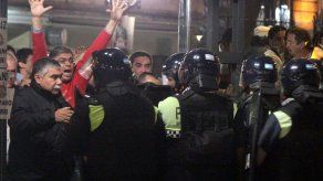 Disturbios y represión policial sacuden comicios en región argentina Tucumán