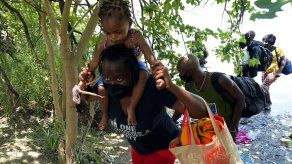 Venezolanos emigran a Estados Unidos