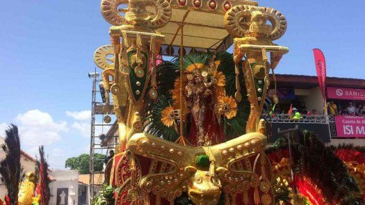 Paseo de Ana Victoria Castillo, este Martes de Carnaval en Las Tablas