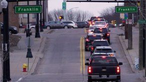 Trump revisará la normativa medioaombiental del sector automóvil