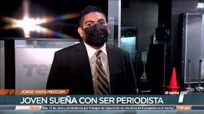 Joven Jorge Saldivar visitó las instalaciones de Medcom