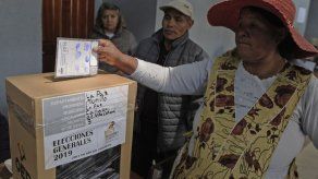 El órgano electoral destaca la normalidad en la jornada de voto en Bolivia