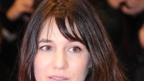 Charlotte Gainsbourg se defiende de las críticas
