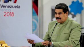 Maduro sube salario mínimo integral un 95 % que se mantiene en 37 dólares
