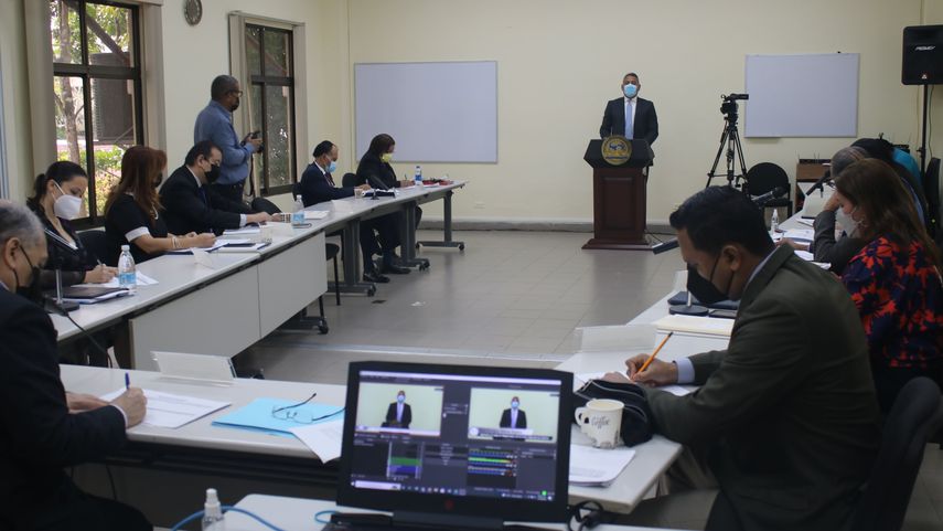 Entrevistas a aspirantes a magistrado de la Sala Penal de la Corte Suprema de Justicia.