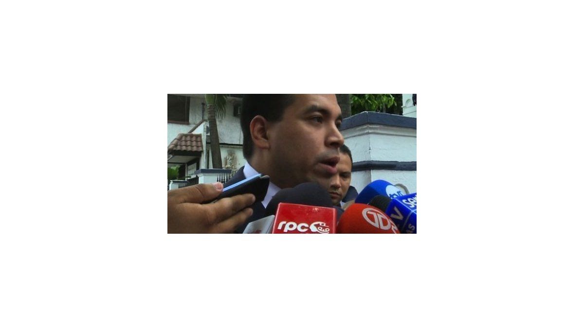 Camacho hijo presenta denuncia contra Mariano Mena