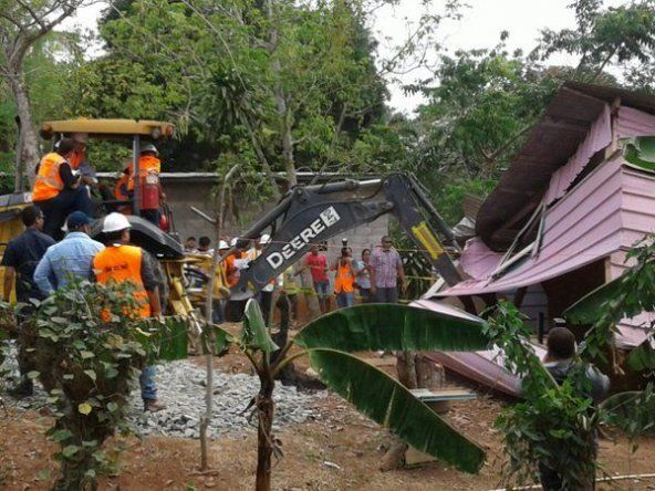 Entregan orden de proceder para construcción de mil viviendas en El Coco