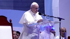 El Papa y los jóvenes exponen en Vía Crucis de la JMJ los problemas que afectan a Latinoamérica El Papa y los jóvenes exponen en Vía Crucis de la JMJ los problemas que afectan a Latinoamérica