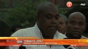 Evitan salida de Diablos Rojos