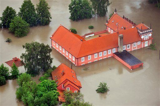 Muertos por inundaciones en Europa suman 10