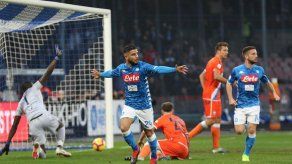 Napoli vence al Spal 1-0 previo a choque con Inter