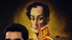 Maduro declara tres días de luto en Venezuela por muerte de Mandela