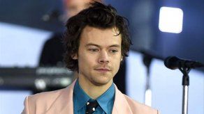 Una vela con olor a Harry Styles revoluciona a sus fans