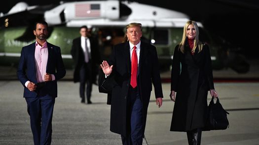 Donald Trump, Ivanka Trump y Donald Trump Jr.