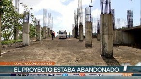 Retoman trabajos de construcción de edificio de estacionamientos de policlínica J. J. Vallarino
