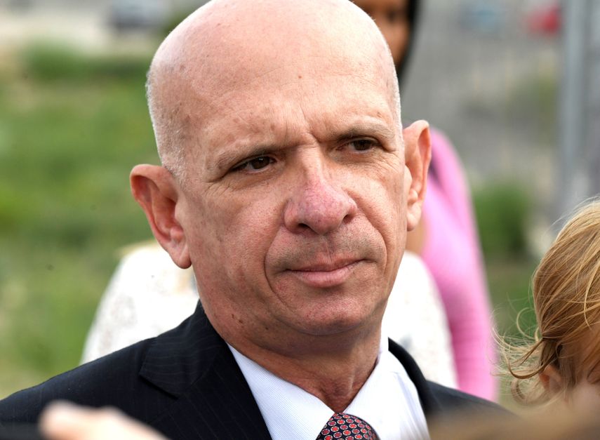 Hugo Armando Carvajal.