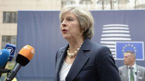 Primera ministra británica llama a una respuesta fuerte de la UE a Rusia por su papel en Siria