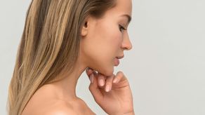 Cómo controlar la piel grasa con un simple producto de belleza