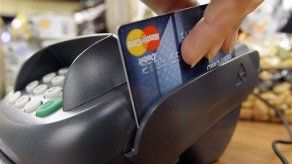 Visa y MasterCard alertan de violación de seguridad en EEUU