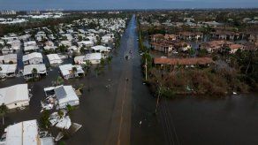 Huracán Ian amenaza a Carolina del Norte y del Sur tras recobrar fuerza