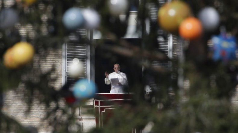 El papa reza para que Honduras resuelva su crisis política