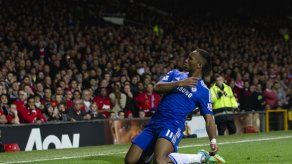 El derbi de Manchester ofrece al Chelsea la oportunidad de escaparse