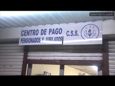 Jubilados rechazan propuesta de aumento escalonado