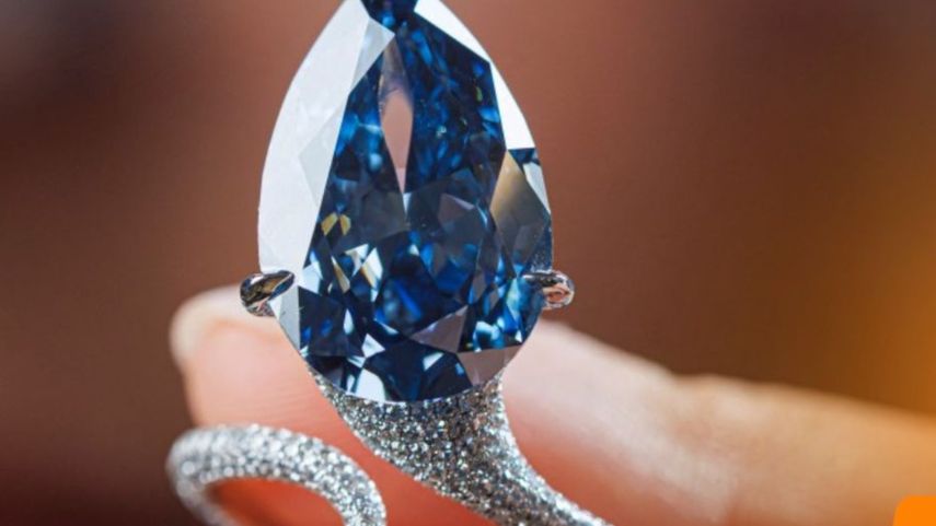 Diamante Mellon blue.