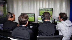 FIFA aprueba videoarbitraje (VAR) para el Mundial de Rusia 2018