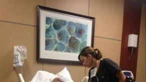 Oscar De León fue intervenido quirúrgicamente de su ojo en Miami