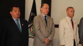 Titular de Seguridad y directores de Migración y Policía comparecen ante el pleno