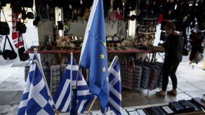 Acreedores de Grecia dispuestos a extender programa por 5 meses y desembolsar EUR 12.000 millones
