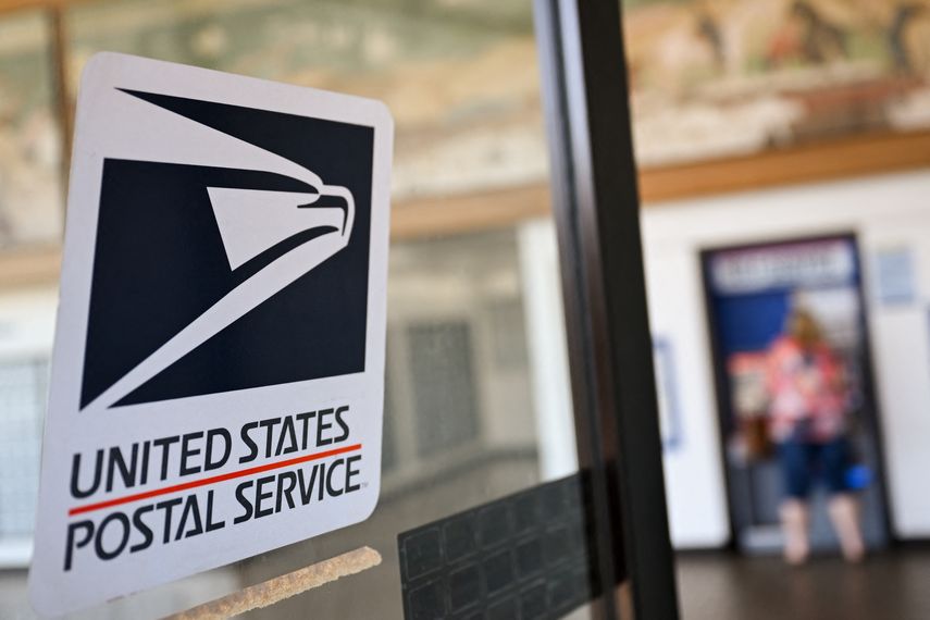eL Servicio Postal de EE. UU. suspende temporalmente la entrada de paquetes de China y Hong Kong.