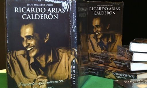 Rinden homenaje al ex vicepresidente Arias Calderón