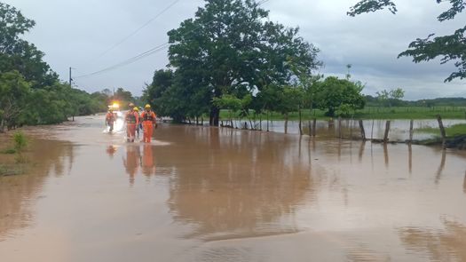 SINAPROC mantiene alerta amarilla por lluvias SINAPROC mantiene alerta amarilla por lluvias