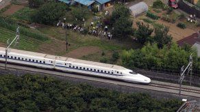 Dos muertos por hombre que se prendió fuego en tren en Japón