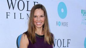 Hilary Swank ha rechazado varias películas por cuidar de su padre
