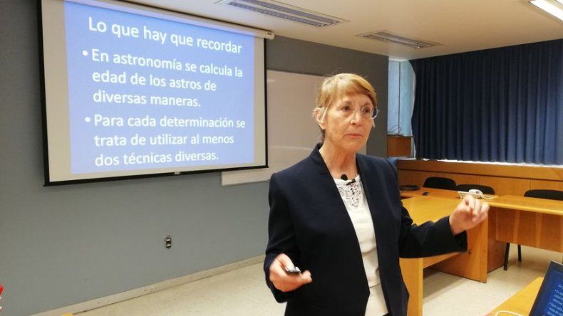 Docente mexicana mezcla conocimiento con el placer con peculiares métodos