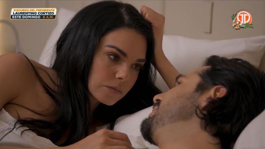 La Desalmada: Fernanda y Rafael no perdieron el tiempo al verse otra vez.