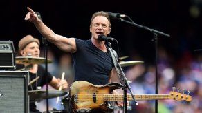 Sting regresa al rock y se esfuerza por permanecer optimista