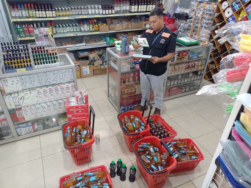 ACODECO detecta 415 productos vencidos en Chiriquí