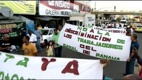 Trabajadores del Canal protestan en la Plaza 5 de Mayo Trabajadores del Canal protestan en la Plaza 5 de Mayo