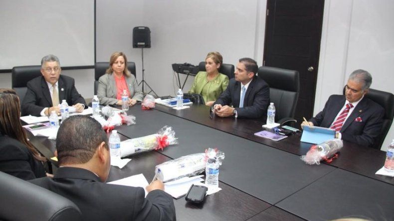 Nombran a secretario ejecutivo de la Comisión Contra la Trata de Personas