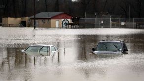 Fuertes nevadas azotan el Noreste de EEUU