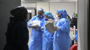 Este incremento coincide con reportes de aumento de la variante ómicron en Panamá, Colombia, Chile, Argentina, Brasil, Paraguay, Venezuela, México, Cuba y Ecuador.