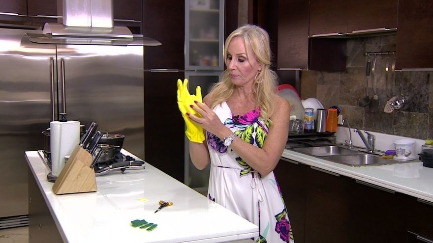 ¿Cómo hacer un guante para fregar?